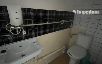 Predaj veľkého pozemku s bývalým Hostincom v obci Macov.