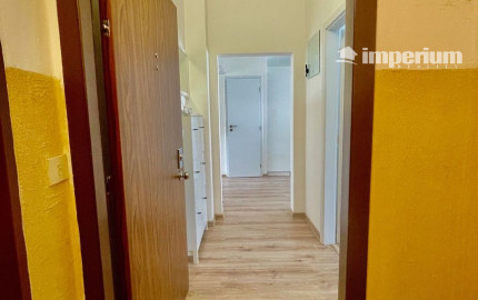 Na predaj pôvodne 3.izb. byt, kompletná rekonštrukcia, Bratislava - Petržalka, Jasovská ulica.