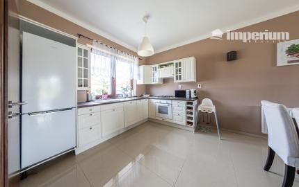 Predaj úžasného bungalovu v prihraničnej obci Medveďov.