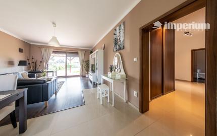 Predaj úžasného bungalovu v prihraničnej obci Medveďov.