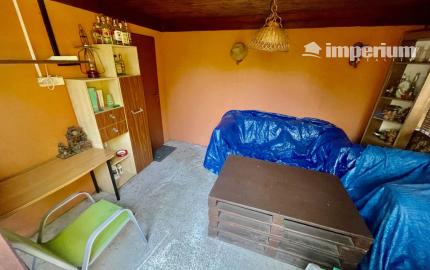 PREDAJ – pozemok s rekreačnou chatou blízku brehu Dunaja v obci Vojka nad Dunajom.