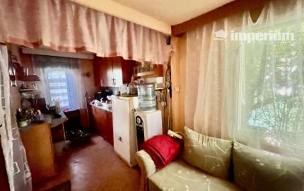 PREDAJ – pozemok s rekreačnou chatou blízku brehu Dunaja v obci Vojka nad Dunajom.