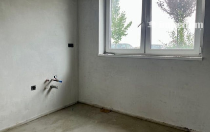 Rovinka -predaj 4 izbový byt so záhradkou.