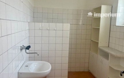 Prenájom skladového  priestoru v obci Štvrtok na Ostrove.