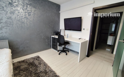 Ponúkam na predaj  6 izbový elegantne zariadený, samostatne stojací rodinný dom v obci Veľké Dvorníky.