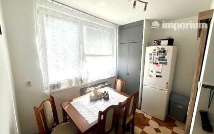 REZERVOVANÉ - Predaj 2 izb.bytu  s garážou v obci Veľké Uľany.