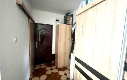 REZERVOVANÉ - Predaj 2 izb.bytu  s garážou v obci Veľké Uľany.