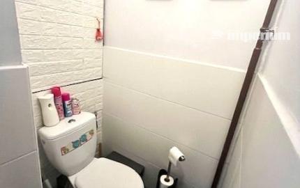 REZERVOVANÉ - Predaj 2 izb.bytu  s garážou v obci Veľké Uľany.