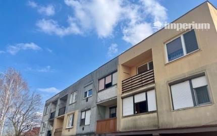 REZERVOVANÉ - Predaj 2 izb.bytu  s garážou v obci Veľké Uľany.