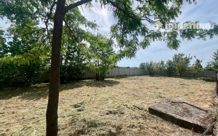 Pekný slnečný stavebný pozemok 750m2 na predaj - Gabčíkovo.