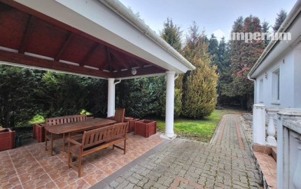 Predaj viacgeneračného domu v maďarskom meste Mosonmagyaróvár.