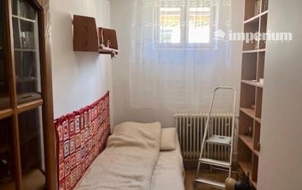 Na predaj 4izb. starší rodinný dom na 8 árovom pozemku  Lehnice -Sása.