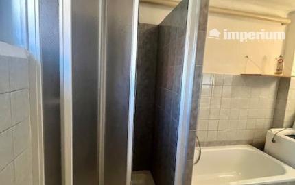 Na predaj 4izb. starší rodinný dom na 8 árovom pozemku  Lehnice -Sása.