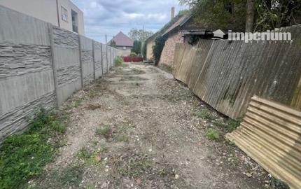 Pekný slnečný pozemok 1182 m2  na predaj - obec Čenkovce.