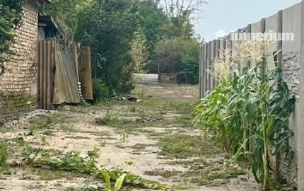 Pekný slnečný pozemok 1182 m2  na predaj - obec Čenkovce.