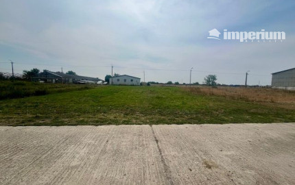 Prenájom skladovacieho objektu v obci Štvrtok na Ostrove.