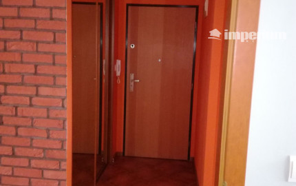 Prenájom nadštandardného 2 izb.bytu aj so zariadením v Šamoríne,Školská ul.