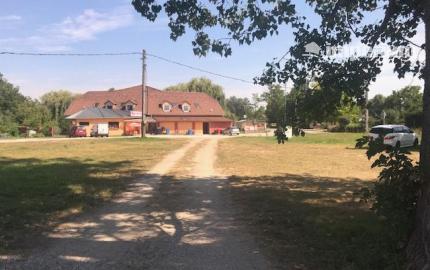 Predaj stavebné pozemky 769 m2 a 720 m2 v obci DUNASZIGET, Maďarsko - CENA : 61 eur / m2