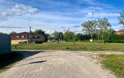 Predaj stavebné pozemky 769 m2 a 720 m2 v obci DUNASZIGET, Maďarsko - CENA : 61 eur / m2