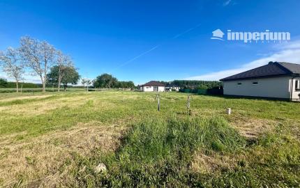 Predaj stavebné pozemky 769 m2 a 720 m2 v obci DUNASZIGET, Maďarsko - CENA : 61 eur / m2