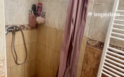 Na predaj 4 - izbový rodinný dom v obci Kalinkovo .