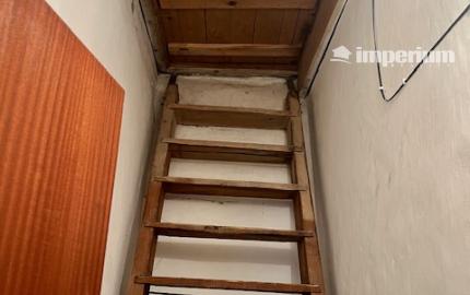 Na predaj 4 - izbový rodinný dom v obci Kalinkovo .