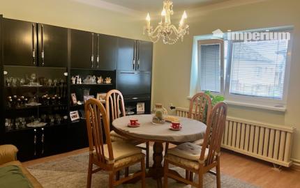 Na predaj 4 - izbový rodinný dom v obci Kalinkovo .