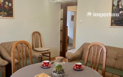 Na predaj 4 - izbový rodinný dom v obci Kalinkovo .