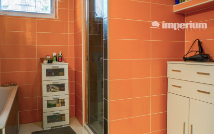 Na predaj 4 izb. bungalov v Kvetoslavove na 6,2 árovom pozemku.