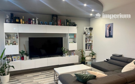 Na predaj pekný veľkometrážny 3 izbový byt s garážou na ul. Nová Ves.