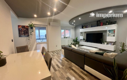 Na predaj pekný veľkometrážny 3 izbový byt s garážou na ul. Nová Ves.