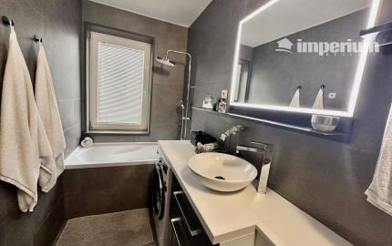 Gabčíkovo - predaj 3 izb. bytu s garážou, záhradkou v uzamknutom dvore v centre mesta.