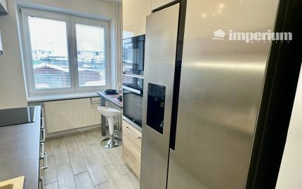 Gabčíkovo - predaj 3 izb. bytu s garážou, záhradkou v uzamknutom dvore v centre mesta.