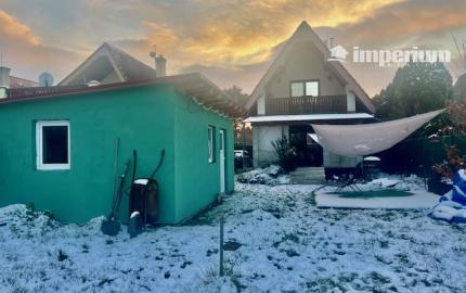 Na predaj  rekreačná chata s trvalým užívaním v lukratívnej časti Šamorína.