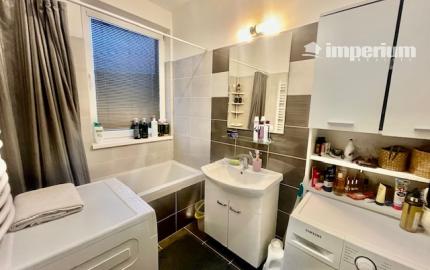 Dunajská Streda-predaj 3 izb. bytu dvoma parkovacími miestami v tichej ulici.