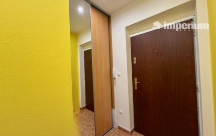 Dunajská Streda - predaj 2 izb. bytu s balkónom a vlastným kúrením v okrajovej časti mesta, ulica Nová Ves.