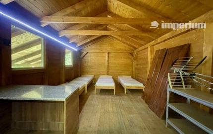 BODÍKY - na predaj pozemok s rekreačnou chatou priamo na brehu Dunaja v Bodíkoch.