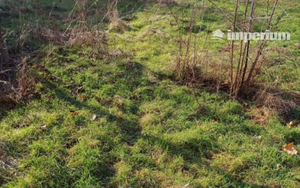 Pekný slnečný stavebný pozemok 750m2 na predaj - Gabčíkovo.