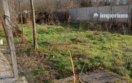Pekný slnečný stavebný pozemok 750m2 na predaj - Gabčíkovo.