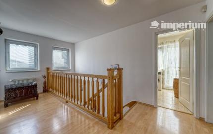 PRIESTRANNÝ RODINNÝ DOM V HAMULIAKOVE na pozemku 625 m2