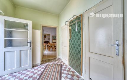 Rodinný dom na predaj v obci Báč – pozemok 919 m²