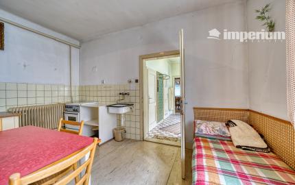 Rodinný dom na predaj v obci Báč – pozemok 919 m²