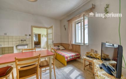 Rodinný dom na predaj v obci Báč – pozemok 919 m²