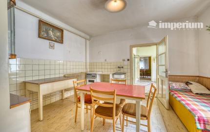 Rodinný dom na predaj v obci Báč – pozemok 919 m²