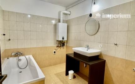 Na predaj 3 izbový byt s 2-ma balkónmi ,1parkovacie miesto v obci Rajka.