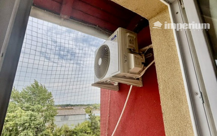 Na predaj 3 izbový byt s 2-ma balkónmi ,1parkovacie miesto v obci Rajka.