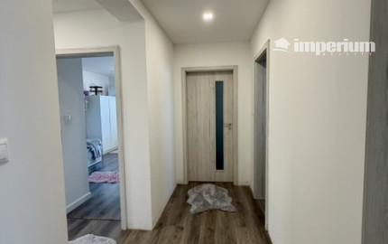 Moderný rodinný dom s veľkým pozemkom, bazénom a 5 izbami v Gabčíkove
