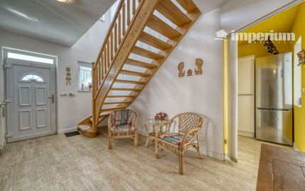 PRIESTRANNÝ RODINNÝ DOM V HAMULIAKOVE na pozemku 625 m2