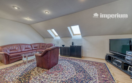 PRIESTRANNÝ RODINNÝ DOM V HAMULIAKOVE na pozemku 625 m2
