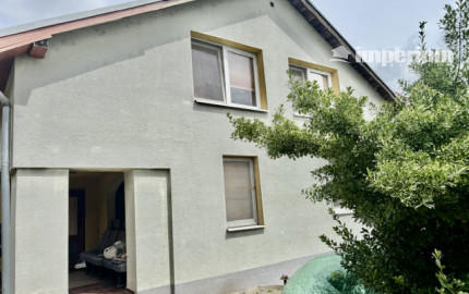 Komfortné bývanie v dvojgeneračnom 7 izbovom rod. dome v obci Vieska.